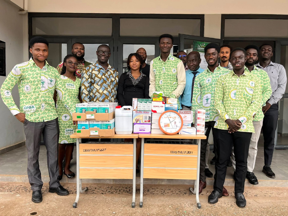 GPSA-UHAS Donates Pharmaceutical Items to UHAS School of Pharmacy